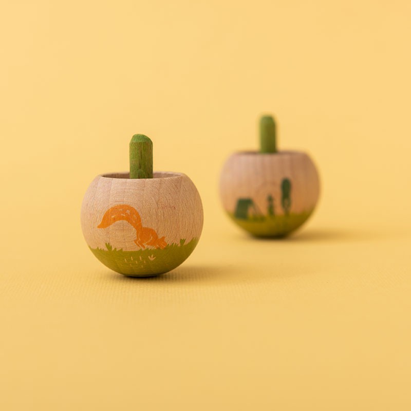 Barcelona wooden spinning top